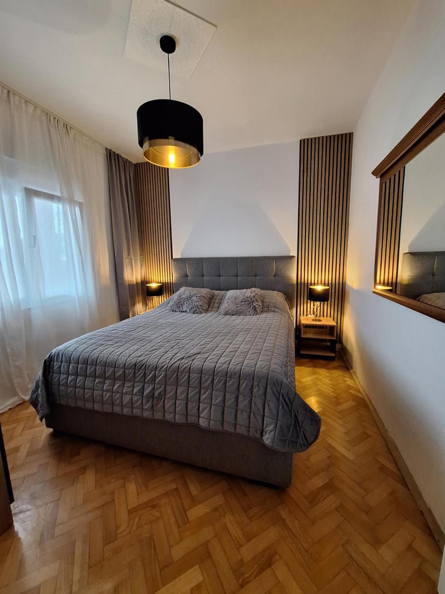 Lucy Apartments With Heated Pool & Free Private Parking Zadar Habitación foto